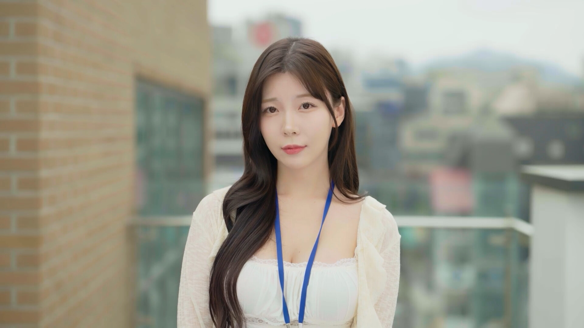 《嘘, 美女拍摄中》中文版-趣奇资源网-第6张图片