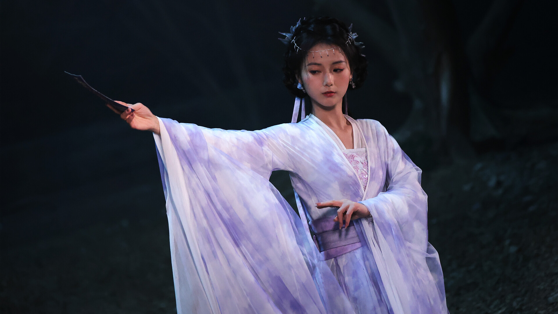 《美女，请别影响我成仙全球版》中文版-趣奇资源网-第8张图片